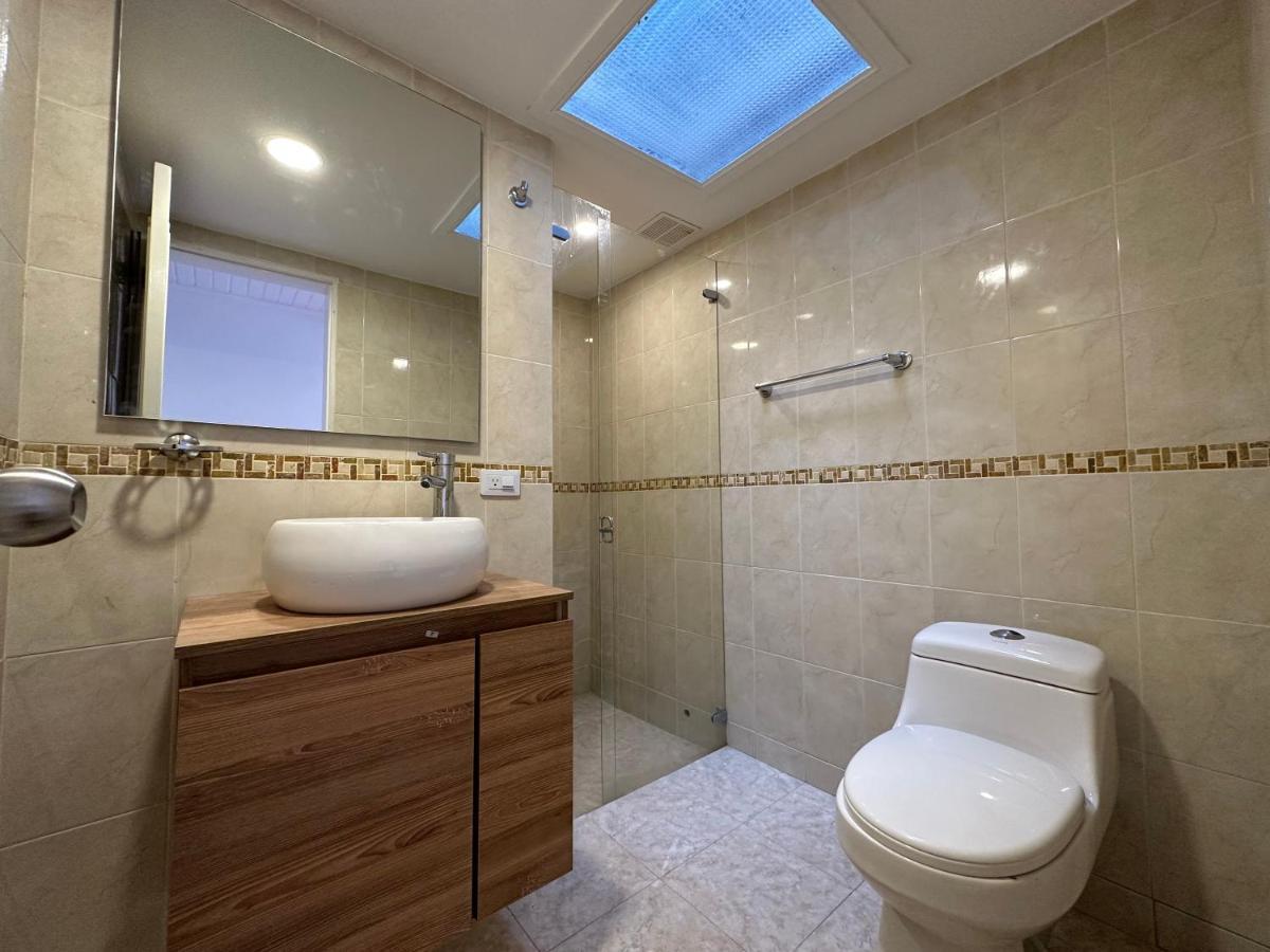 One Fourteen Rooms Μπογκοτά Εξωτερικό φωτογραφία